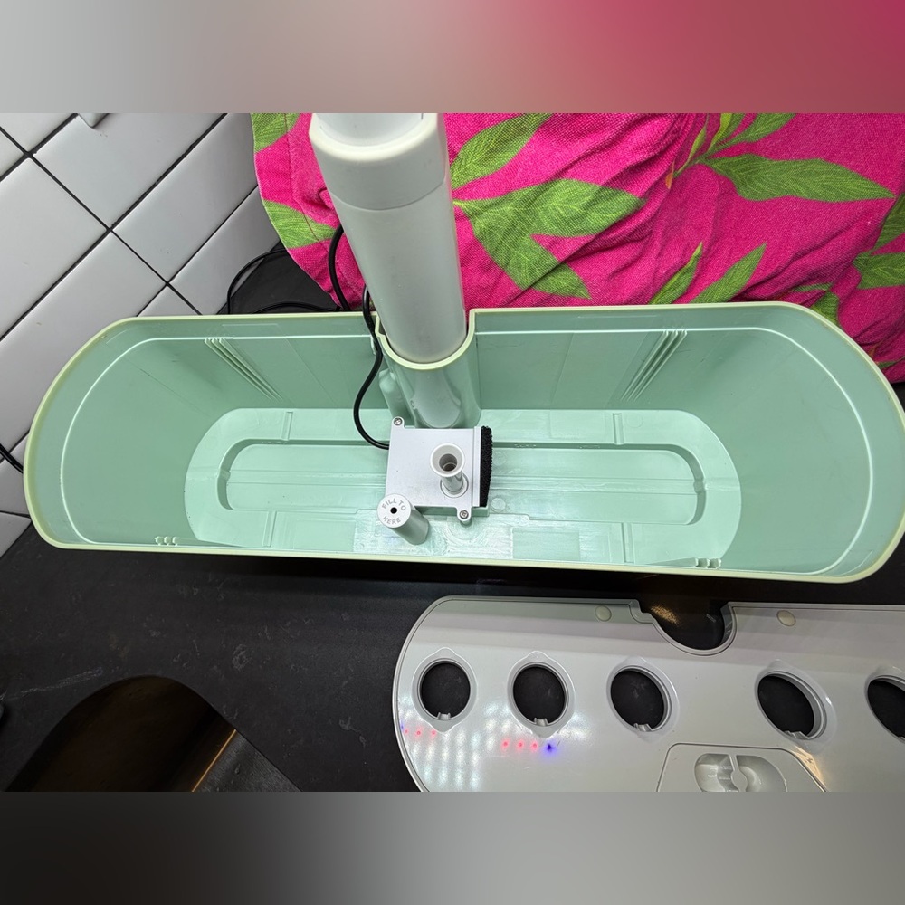 Goodful by Aerogarden Harvest Slim Mint Green Hydroponic Gardening - Picture 5 of 6